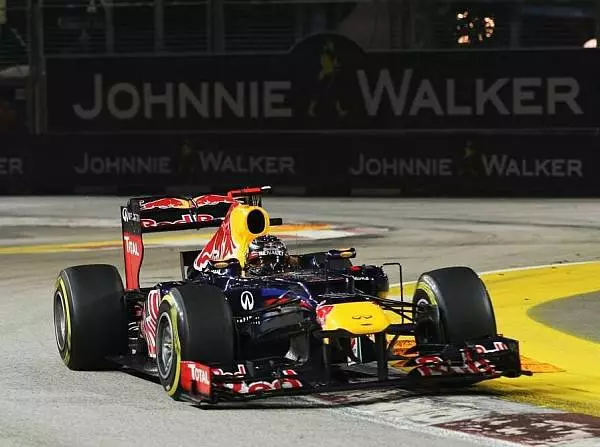 Sebastian Vettel Foto zur News: Red Bull in Suzuka: Qualifying im Fokus