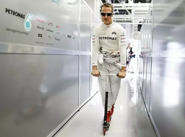 Foto zur News: "Schumi" abserviert? Mercedes will davon nichts wissen