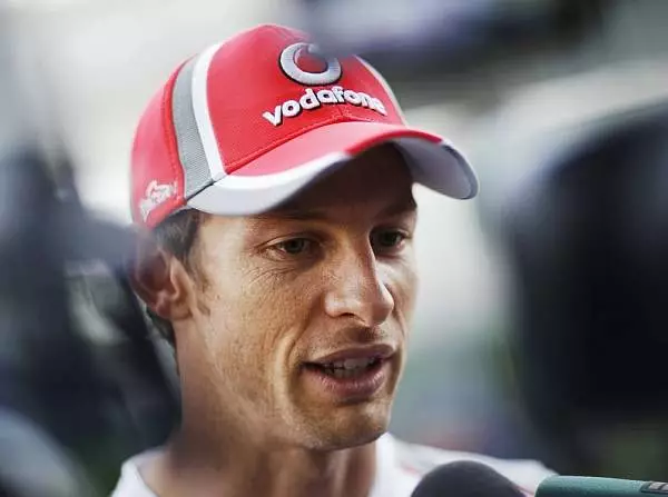 Jenson Button Foto zur News: Button: "Haben mit Ferrari das zweitbeste Auto"