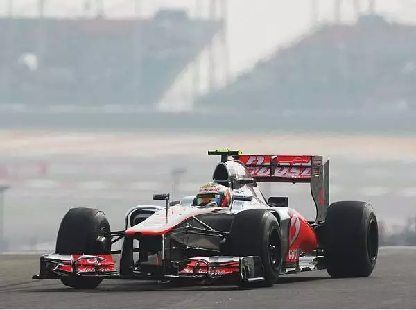 Lewis Hamilton Foto zur News: McLaren rechnet sich im Rennen Siegchancen aus