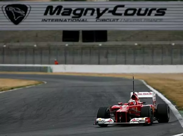 Foto zur News: Überraschung: Ecclestone will 2013 nach Magny-Cours