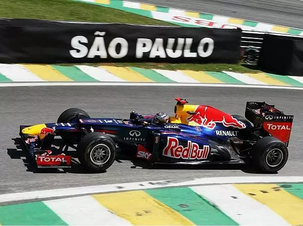 Sebastian Vettel Foto zur News: Red Bull "kann mit Training zufrieden sein"