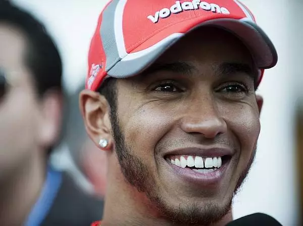 Lewis Hamilton Foto zur News: Hamilton: Bestzeit und Fotosafari zum Abschied
