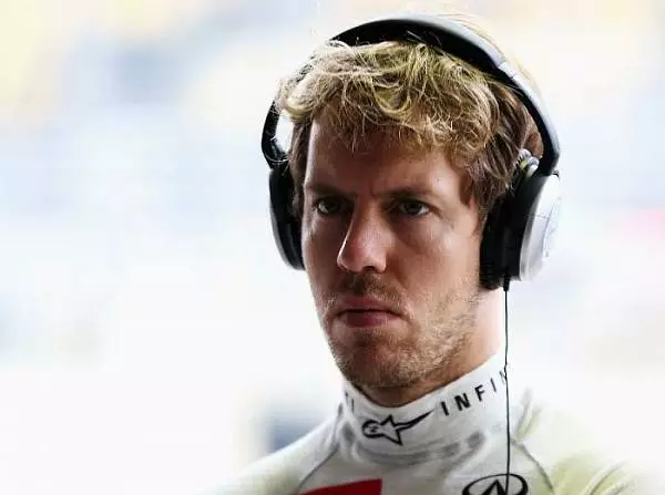 Foto zur News: Vettel bleibt cool und will seine Chance nutzen