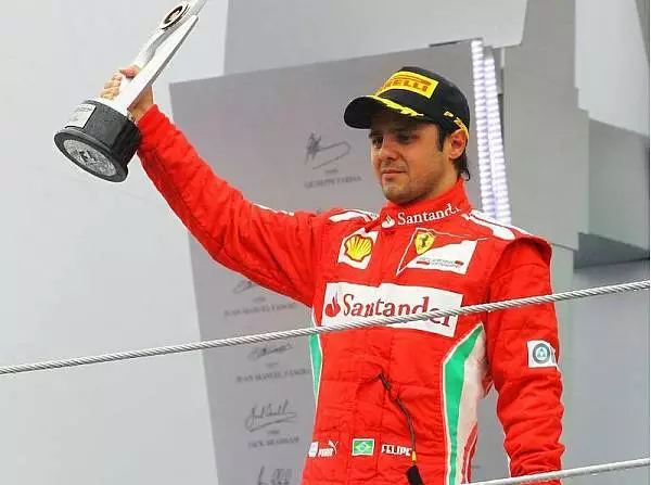 Foto zur News: Massa auf dem Podium: "Sehr emotional"