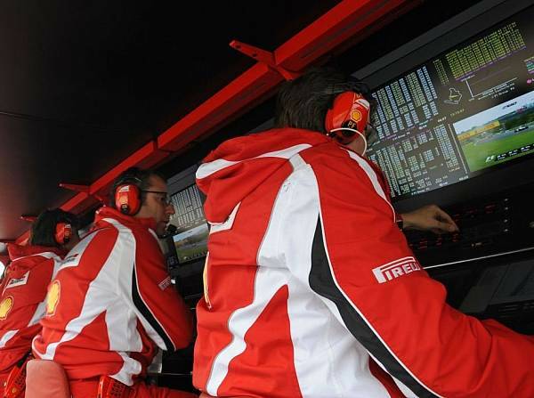 Foto zur News: Ferrari: Rennstrategie live aus Fiorano