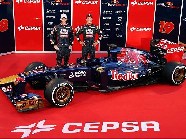 Foto zur News: Toro Rosso zeigt den STR8: Kleiner Bulle ganz groß?