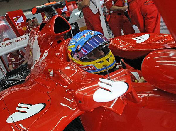 Foto zur News: Ferrari in Barcelona: Testdebüt für Alonso