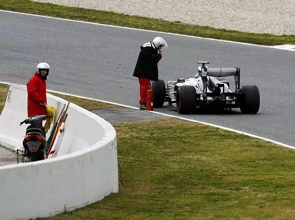 Esteban Gutierrez Foto zur News: Sauber: Tank leer, Reifen abgenutzt