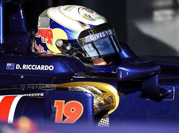 Foto zur News: Ricciardo: Mit den Gedanken voll bei Toro Rosso