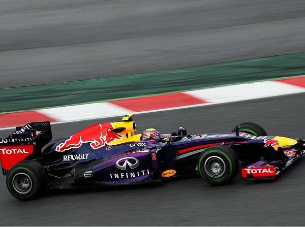 Foto zur News: Auftakt der letzten Testwoche: Webber schneller als Hamilton