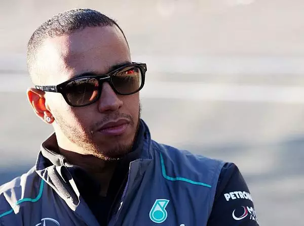Lewis Hamilton Foto zur News: Wolff räumt ein: Geld spielte für Hamilton eine Rolle