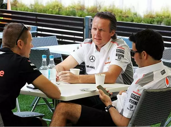 Sam Michael, Sergio Perez Foto zur News: Michael: "Wir sind nur noch nicht ganz dort, wo wir sein wollen"