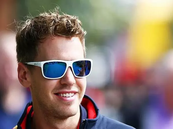 Sebastian Vettel Foto zur News: Medienberichte: Vettel bis einschließlich 2016 bei Red Bull