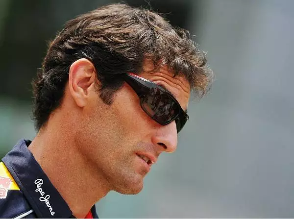 Mark Webber Foto zur News: Webber: "Freitagstrainings im Grunde ein Witz"