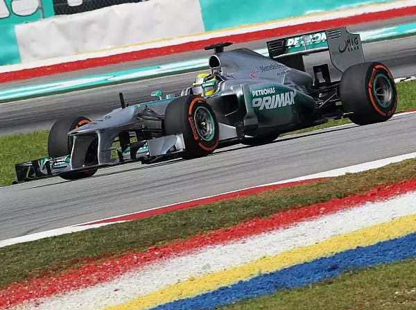 Foto zur News: Mercedes: Qualifying-Simulation erst am Samstag