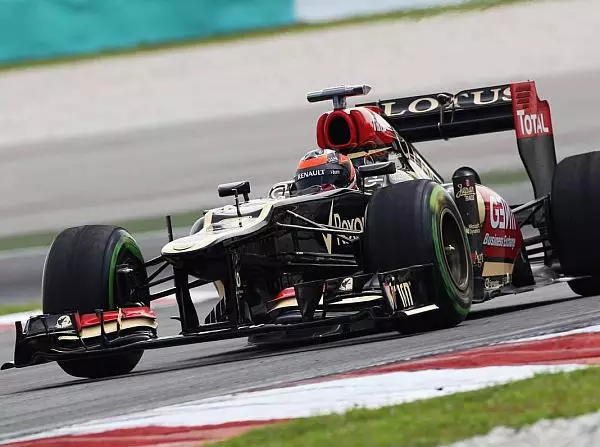 Foto zur News: Lotus: Räikkönen grinst - Grosjean rätselt