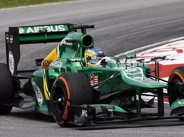 Charles Pic Foto zur News: Caterham: Auf Augenhöhe mit Marussia