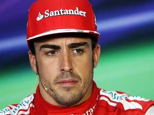 Fernando Alonso Foto zur News: Alonso: "Startplatz heutzutage unwichtig"