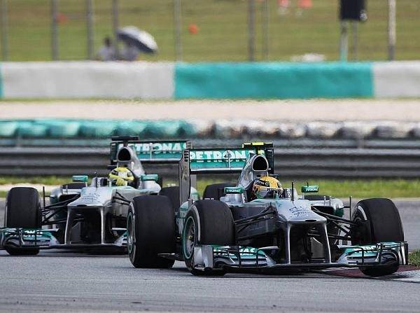 Foto zur News: Rosberg: "Lieber vor meinem Teamkollegen als hinter ihm"