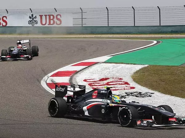 Esteban Gutierrez, Nico Hülkenberg Foto zur News: Sauber: Von Fortschritt, Taktik und einem kostbaren Fehler