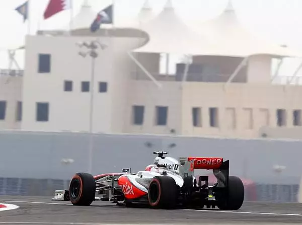 Jenson Button Foto zur News: Button: Übertriebener Jubel und strategische Chancen