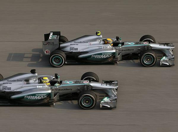 Foto zur News: Das Mercedes-Teamduell: "Nico muss den Spieß umdrehen"