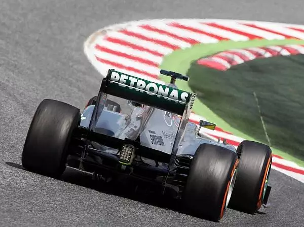 Nico Rosberg Foto zur News: Kontroverse um geheimen Mercedes-Reifentest