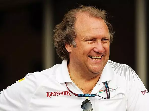Robert Fernley Foto zur News: Force India kritisiert Sonderstellung von Red Bull