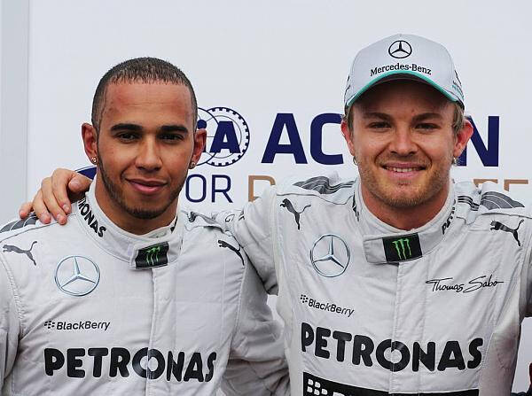 Foto zur News: Mercedes ganz vorn - auch am Ende des Monaco-Rennens?