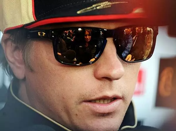 Kimi Räikkönen Foto zur News: Räikkönen immer noch sauer auf Perez
