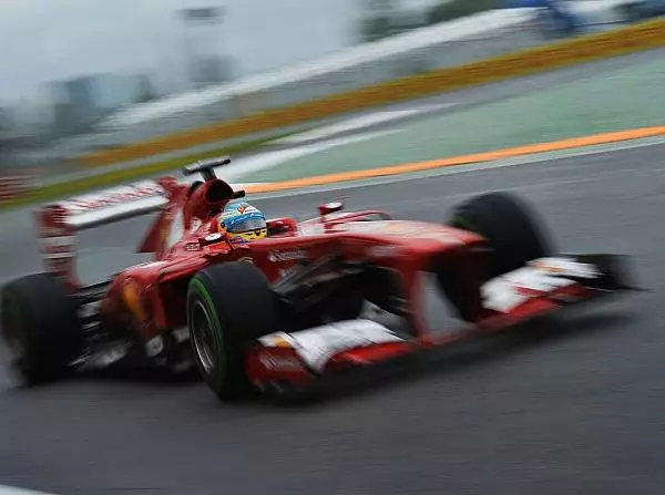 Foto zur News: Ferrari hofft auf das Rennen: Überholen ist möglich