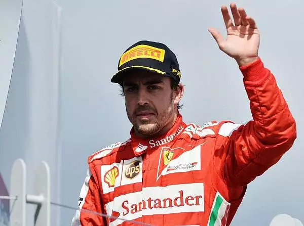 Fernando Alonso, Podest, Kanada Foto zur News: Alonso: "Müssen uns vor allem im Qualifying verbessern"