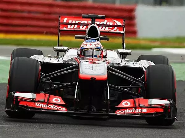 Foto zur News: McLaren: Geradeaus-Test vor Silverstone