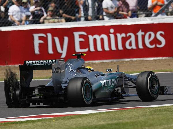 Foto zur News: Pirelli-Hilfe: Alte Hasen beim Young-Driver-Test?