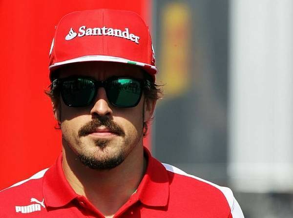 Foto zur News: Alonso: "Tempo ist entscheidend, nicht Reifen oder Strategie"