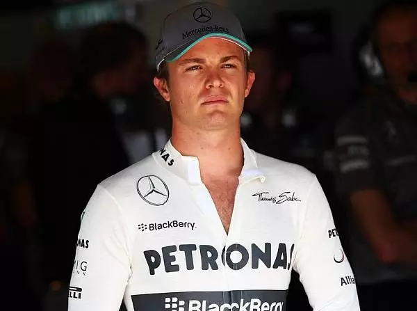 Foto zur News: Rosberg: "Einer der schwierigsten Momente im Sport"