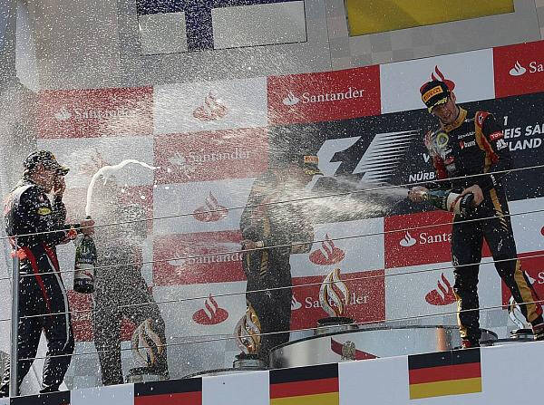 Foto zur News: Renault freut sich über Dreifachsieg am Nürburgring