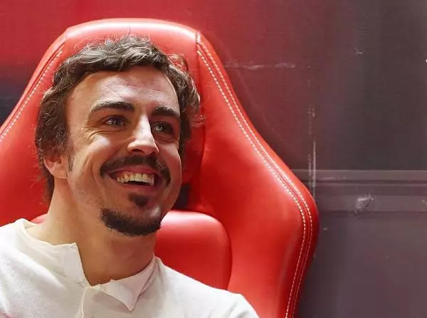 Fernando Alonso Foto zur News: Alonso-Interview: "Es gibt viel wichtigere Dinge im Leben"