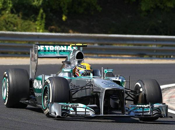 Foto zur News: Hamilton: "Müssen die Reifen verstehen"