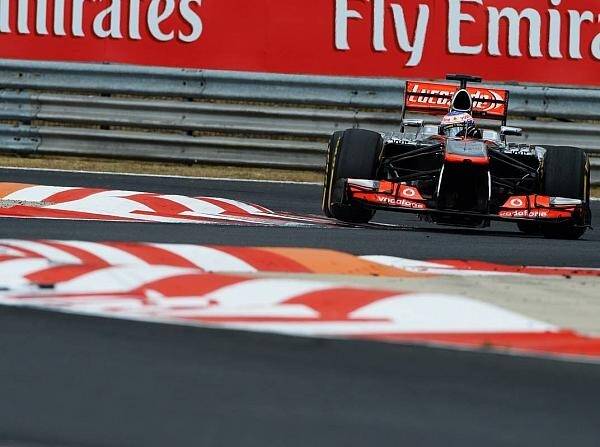 Foto zur News: Button: Krise "schweißt McLaren zusammen"