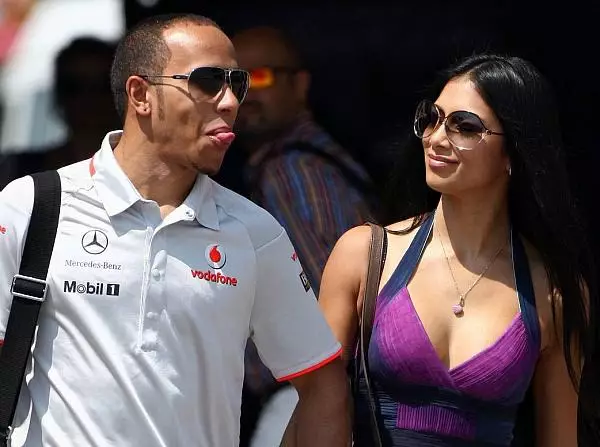 Lewis Hamilton, Nicole Scherzinger Foto zur News: Der Hype um Hamilton: Zwei Seiten einer Medaille