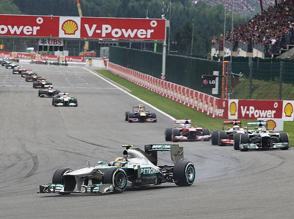 Foto zur News: Mercedes: Hamilton ohne Chance gegen Vettel und Alonso