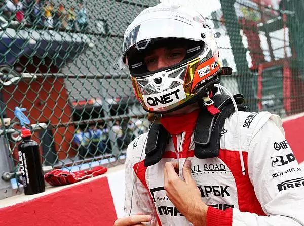 Jules Bianchi Foto zur News: Parkt Ferrari Bianchi bei Sauber?
