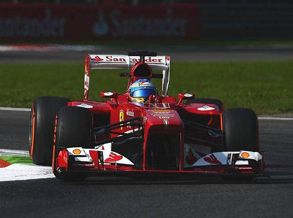 Foto zur News: Alonso: "Taktik war perfekt"