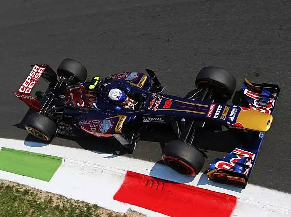 Daniel Ricciardo Foto zur News: Ricciardo: Dank gewagtem Setup Geheimtipp fürs Rennen?