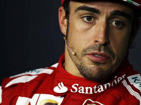 Foto zur News: Alonso manövriert sich bei Ferrari ins Abseits
