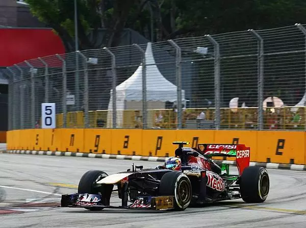 Daniel Ricciardo Foto zur News: Toro Rosso: Neue Teile sollen neuen Schwung bringen