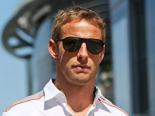 Jenson Button Foto zur News: Button: "Das Auto ist einfach nicht schneller..."