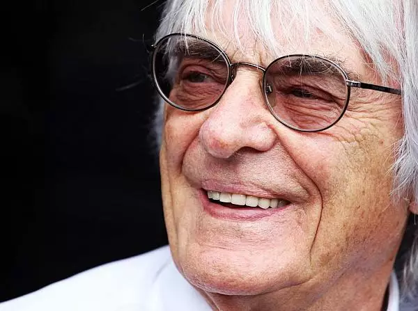 Foto zur News: Ecclestone privat "genügsam": "Ich gebe nicht viel aus"